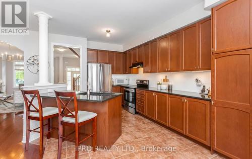 3027 Richview Boulevard, Oakville, ON - Indoor Photo Showing Kitchen