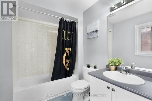 16 Torraville Street, Brampton, ON - Indoor Photo Showing Bathroom