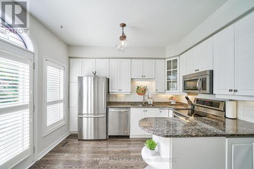 3 - 339 Dalesford Road, Toronto, ON - Indoor Photo Showing Kitchen With Upgraded Kitchen