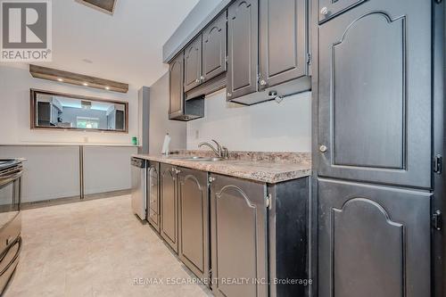 14 - 1548 Newlands Crescent, Burlington, ON - Indoor