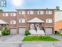 33 - 648 Gibney Crescent, Newmarket, ON  - Outdoor With Facade 