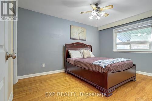 16 Heavitree Drive, Toronto, ON - Indoor Photo Showing Bedroom