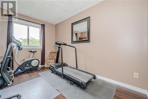 1548 Newlands Crescent Unit# 14, Burlington, ON - Indoor Photo Showing Gym Room