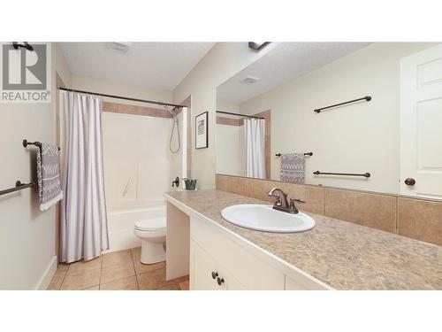 7307 Prospector Avenue Unit# 601, Radium Hot Springs, BC - Indoor Photo Showing Bathroom