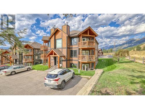 7307 Prospector Avenue Unit# 601, Radium Hot Springs, BC - Outdoor