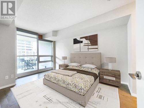 477 - 209 Fort York Boulevard, Toronto, ON - Indoor Photo Showing Bedroom