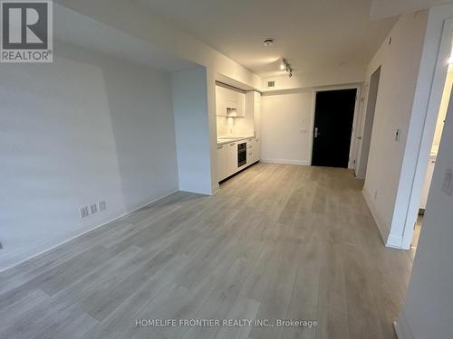 324 - 33 Frederick Todd Way, Toronto, ON - Indoor Photo Showing Other Room