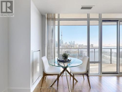 1209 - 90 Stadium Road, Toronto, ON - Indoor Photo Showing Dining Room