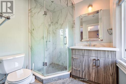 3 Deer Run Court, Richmond Hill, ON - Indoor Photo Showing Bathroom