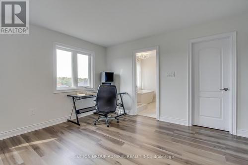 26 Oakmont Avenue, Oro-Medonte, ON - Indoor Photo Showing Office