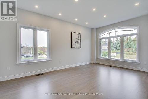 26 Oakmont Avenue, Oro-Medonte, ON - Indoor Photo Showing Other Room