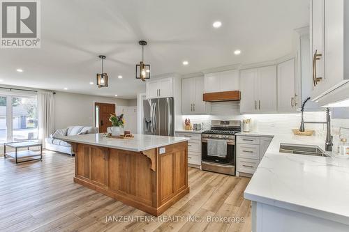 40 Elm Street, Bayham (Vienna), ON - Indoor Photo Showing Kitchen With Double Sink With Upgraded Kitchen