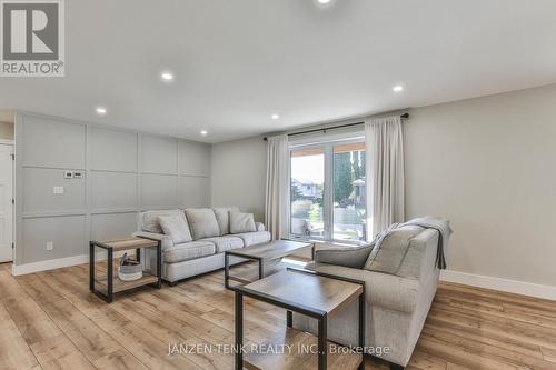 40 Elm Street, Bayham (Vienna), ON - Indoor Photo Showing Living Room