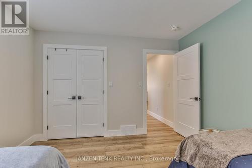 40 Elm Street, Bayham (Vienna), ON - Indoor Photo Showing Bedroom