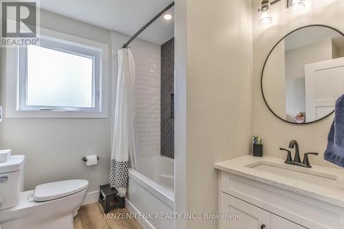 40 Elm Street, Bayham (Vienna), ON - Indoor Photo Showing Bathroom