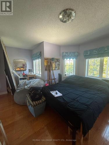 29 Libra Avenue, Richmond Hill, ON - Indoor Photo Showing Bedroom