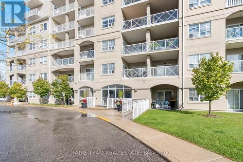 214 - 354 Atherley Road, Orillia, ON - Outdoor With Facade