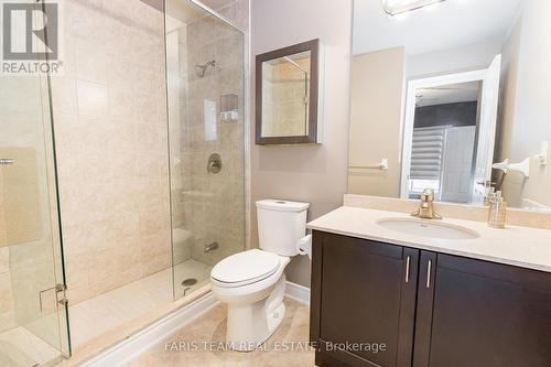 214 - 354 Atherley Road, Orillia, ON - Indoor Photo Showing Bathroom