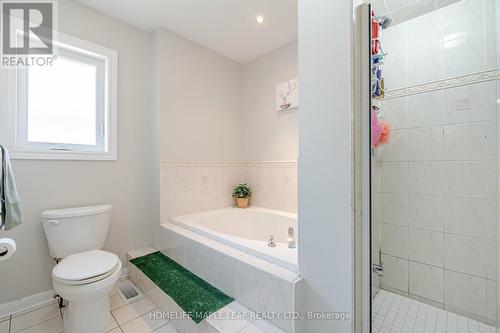 30 Silo Court, Brampton, ON - Indoor Photo Showing Bathroom