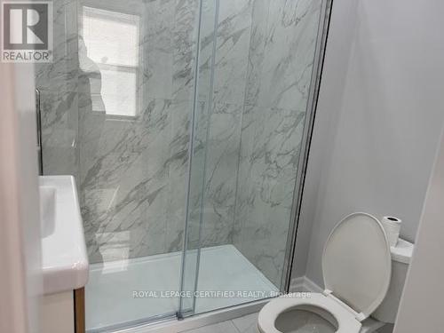 3 Denison Avenue, Brampton, ON - Indoor Photo Showing Bathroom