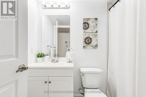 109 - 200 Mclevin Avenue, Toronto, ON - Indoor Photo Showing Bathroom