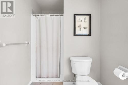 73 Anderson Crescent, Tay, ON - Indoor Photo Showing Bathroom