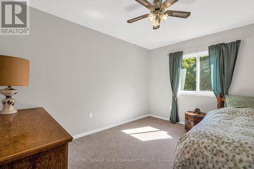 73 Anderson Crescent, Tay, ON - Indoor Photo Showing Bedroom