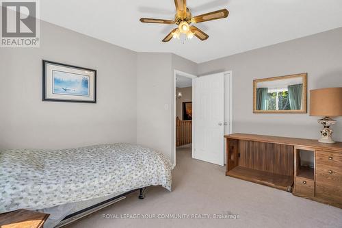 73 Anderson Crescent, Tay, ON - Indoor Photo Showing Bedroom