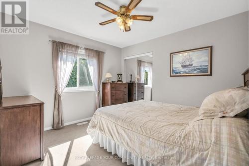 73 Anderson Crescent, Tay, ON - Indoor Photo Showing Bedroom