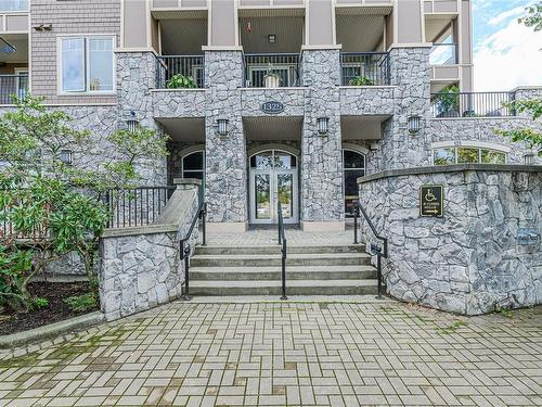 316-1325 Bear Mountain Pkwy, Langford, BC - Outdoor With Balcony