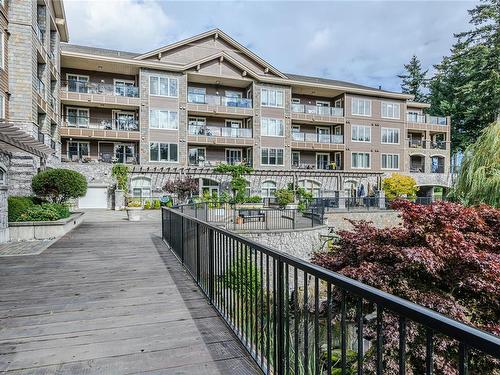 316-1325 Bear Mountain Pkwy, Langford, BC - Outdoor With Balcony With Facade