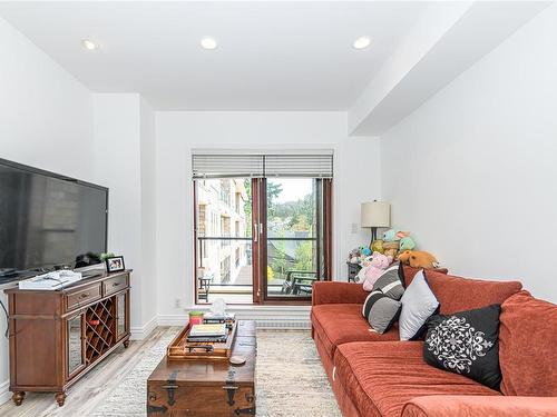 316-1325 Bear Mountain Pkwy, Langford, BC - Indoor Photo Showing Living Room