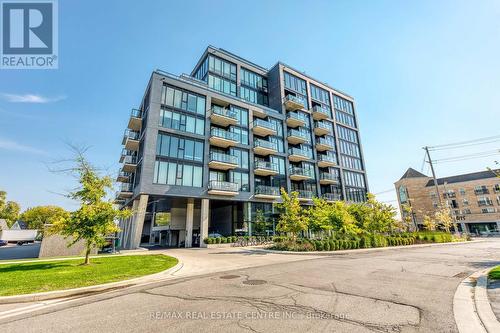 519 - 7 Smith Crescent, Toronto, ON - Outdoor With Facade