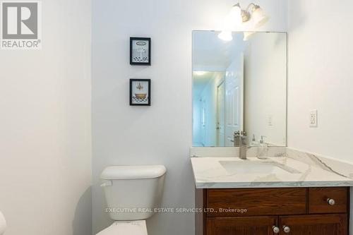 1556 Green Gables Road, London, ON - Indoor Photo Showing Bathroom