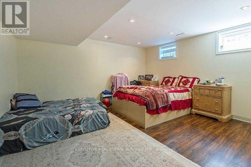 1556 Green Gables Road, London, ON - Indoor Photo Showing Bedroom