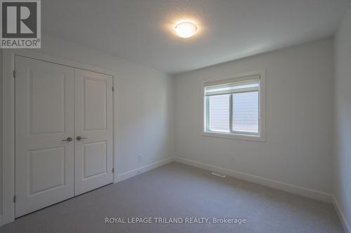 3837 Auckland Avenue, London, ON - Indoor Photo Showing Other Room