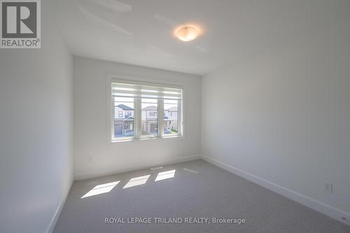 3837 Auckland Avenue, London, ON - Indoor Photo Showing Other Room