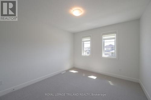 3837 Auckland Avenue, London, ON - Indoor Photo Showing Other Room