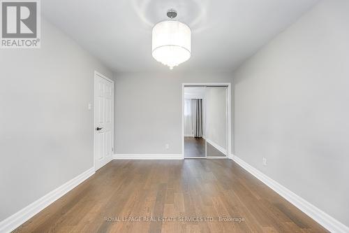 350 Trafalgar Court, Burlington, ON - Indoor Photo Showing Other Room