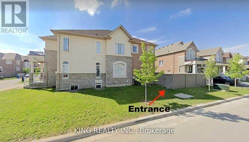 43 Hoxton Road, Brampton, ON - Outdoor