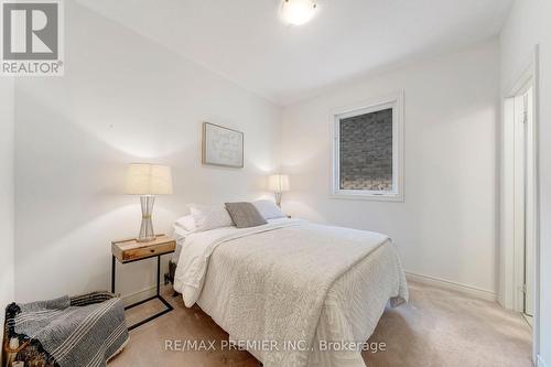 19 Billy Court, Caledon, ON - Indoor Photo Showing Bedroom