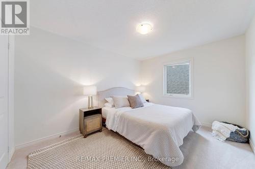 19 Billy Court, Caledon, ON - Indoor Photo Showing Bedroom