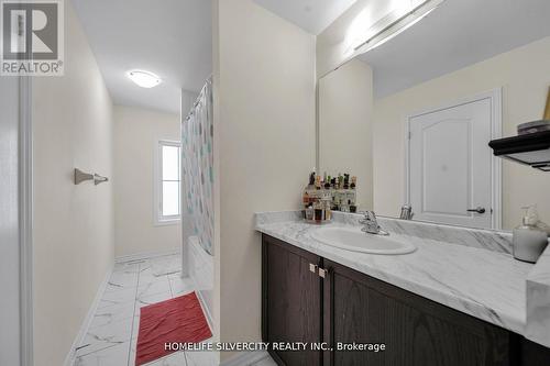 16 Cahill Drive, Brantford, ON - Indoor Photo Showing Bathroom