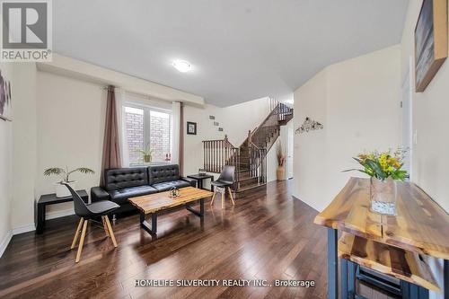 16 Cahill Drive, Brantford, ON - Indoor