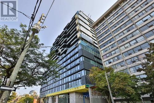 620 - 195 Mccaul Street, Toronto, ON - Outdoor