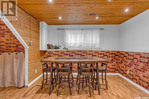 615 Mctavish Street, Regina, SK - Indoor Photo Showing Dining Room