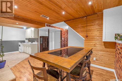 615 Mctavish Street, Regina, SK - Indoor Photo Showing Dining Room