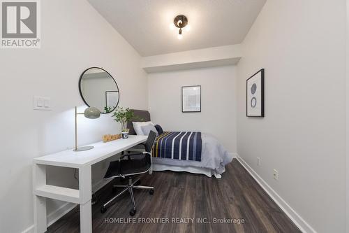 1806 - 18 Harbour Street, Toronto, ON - Indoor Photo Showing Other Room