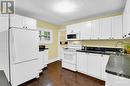 1231 Shillington Avenue, Ottawa, ON  - Indoor Photo Showing Kitchen With Double Sink 