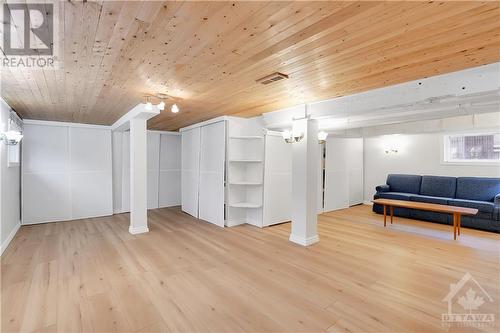 1231 Shillington Avenue, Ottawa, ON - Indoor Photo Showing Other Room